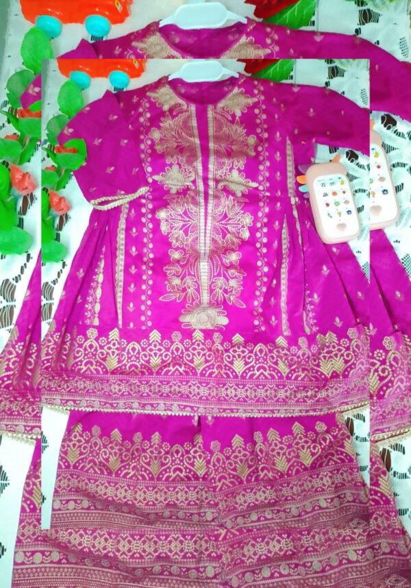 pink kutri